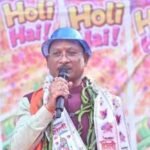 CM-sai-holi2-585x433